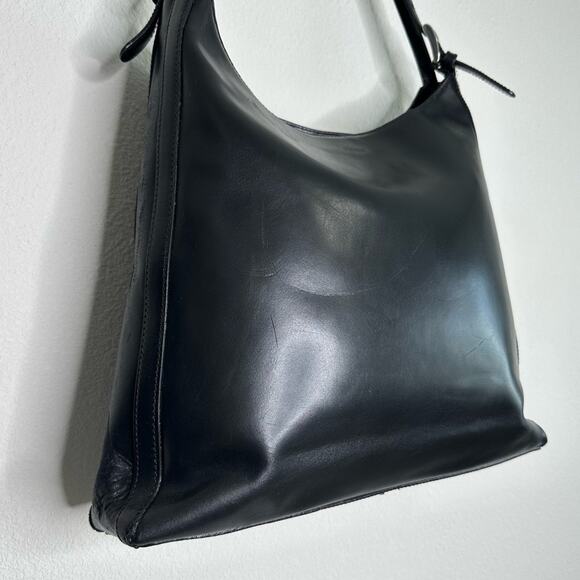 GianFranko Ferre Black Leather Shoulder Bag - Picture 2 of 10